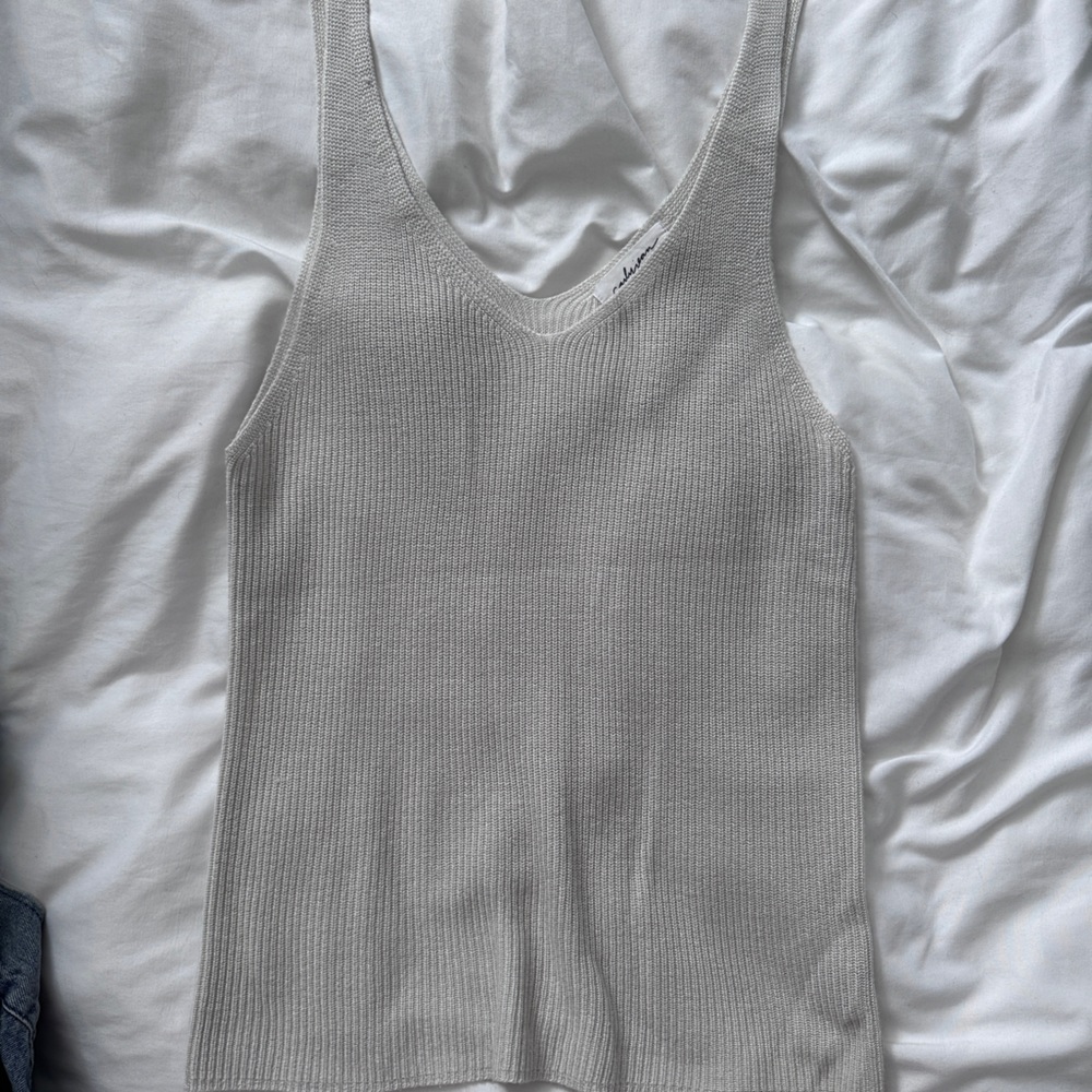 Carly Jean Los Angeles tank top